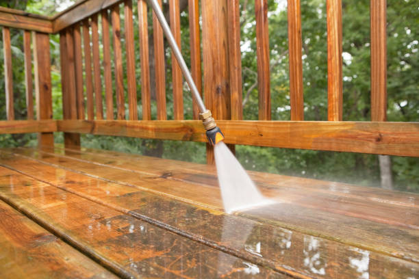 Best Garage Pressure Washing  in Vermilion, OH